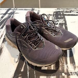 Brooks Men's Ghost 12 Running Shoes Gray/Black - sz 9 Used